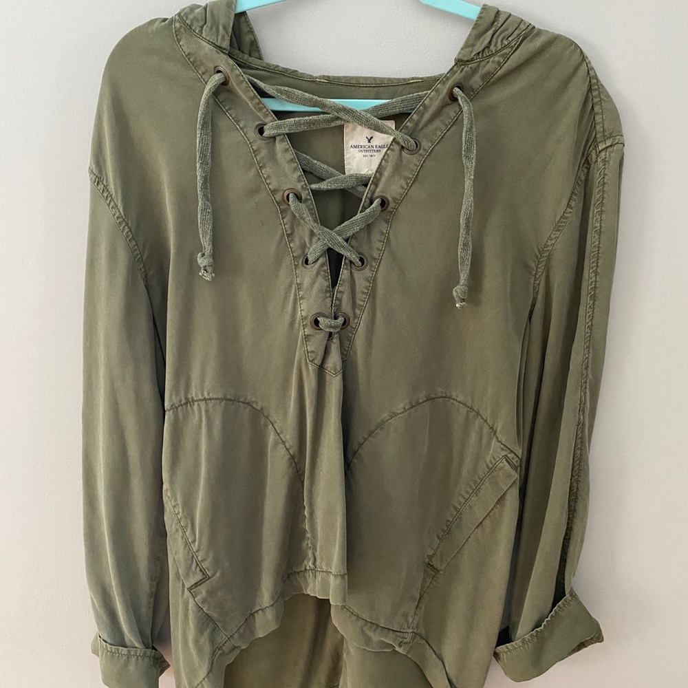 green utility lace-up shirt with hood